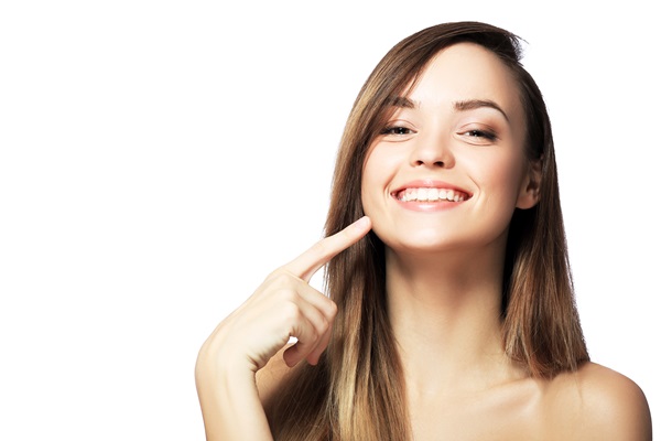 How Cosmetic Dentists Tailor Treatments To Your Unique Features